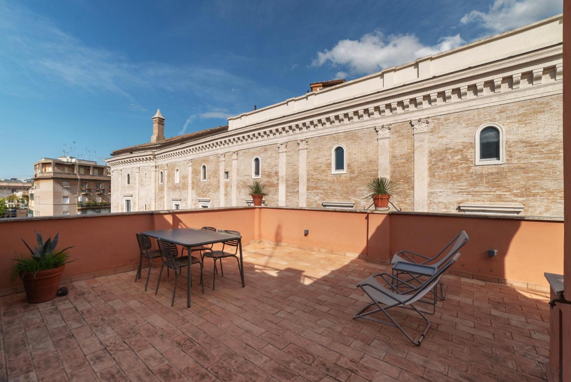 Apartment with Terrace in via del Pellegrino - FromHometoRome Buitenkant foto